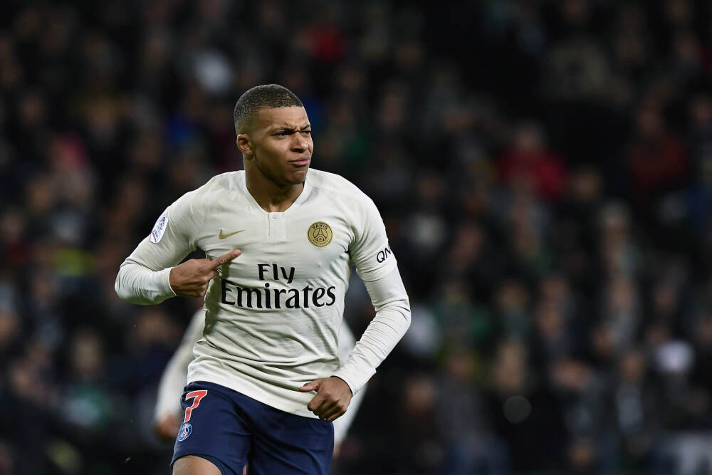 真实的黑鹰坠落事件：美军19人干掉敌方3000人，为何自称失败？